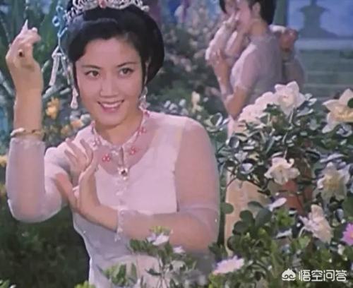 李秀明和金巧巧谁演的孔雀公主最经典？
